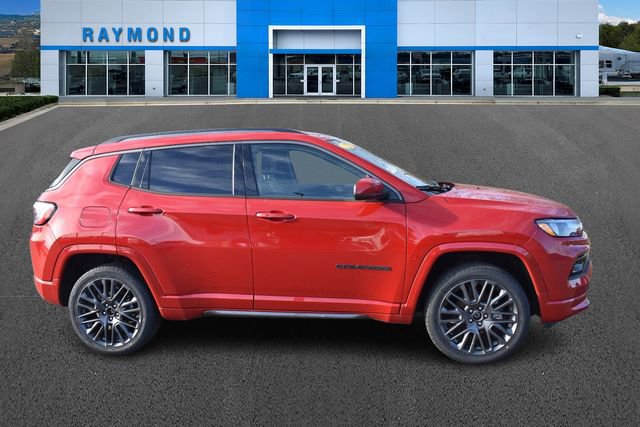 Used 2022 Jeep Compass Limited image 2