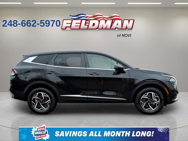 Used 2025 Kia Sportage LX AWD/4WD image 7