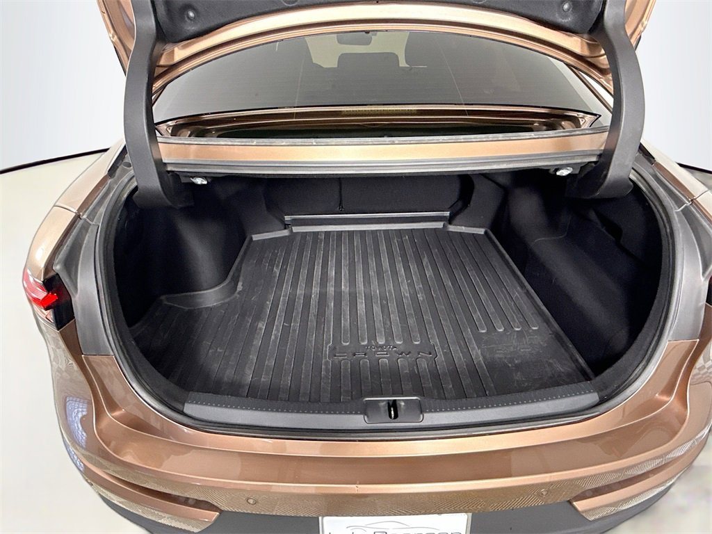 Used 2025 Toyota Crown Platinum image 26