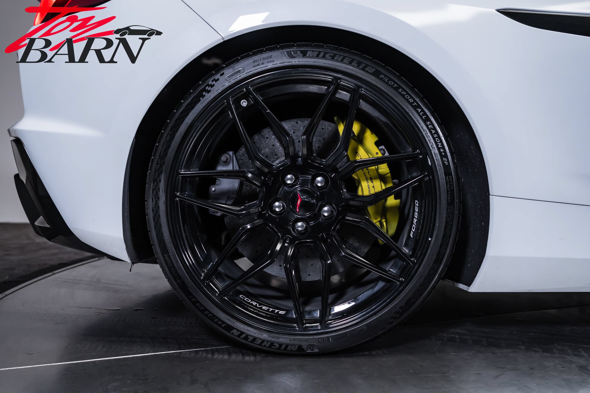Used 2024 Chevrolet Corvette Z06 w/ Stealth Interior Trim Package RWD image 17
