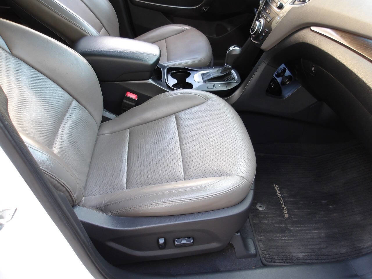 Used 2017 Hyundai Santa Fe Sport AWD/4WD image 7