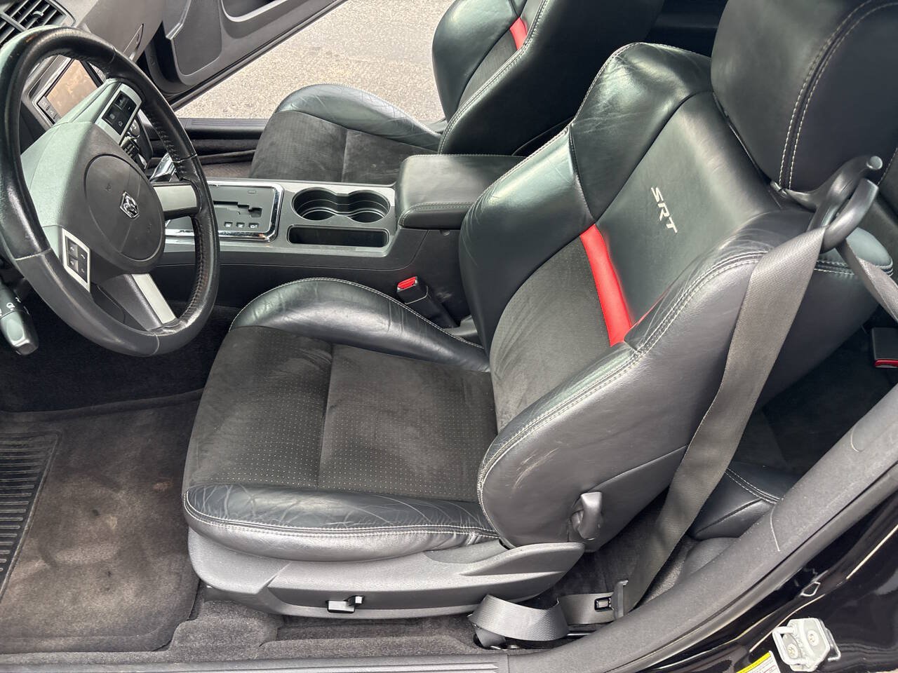 Used 2010 Dodge Challenger SRT8 w/ SRT Option Group II RWD image 16