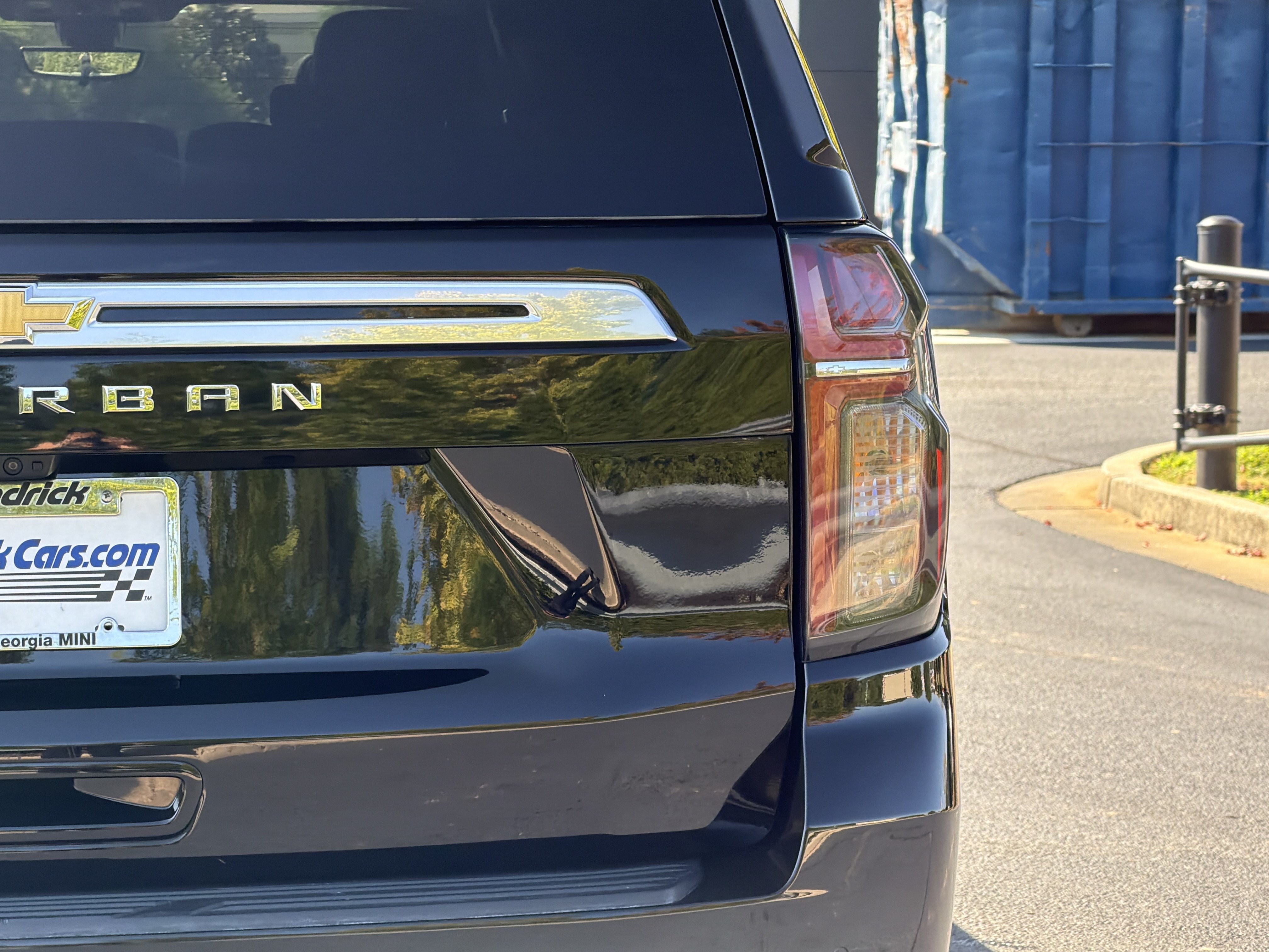 Used 2022 Chevrolet Suburban High Country AWD/4WD image 24