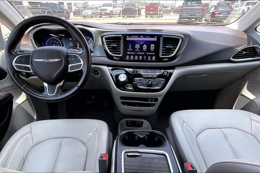 Certified 2019 Chrysler Pacifica Touring-L Plus FWD image 7