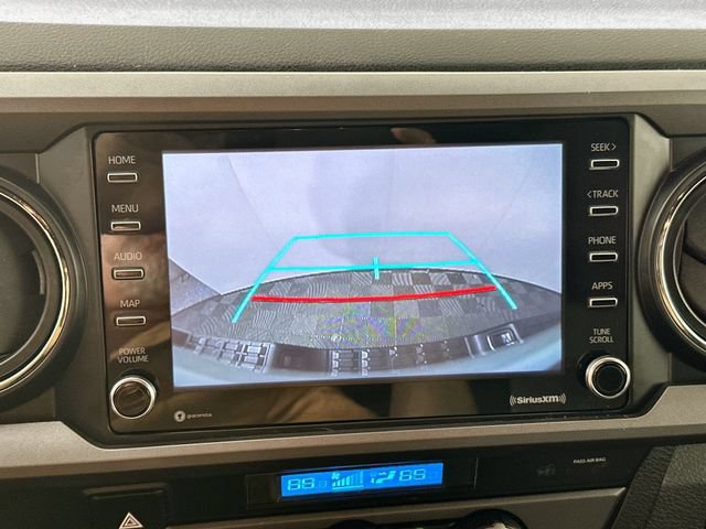 Used 2022 Toyota Tacoma TRD Sport w/ Technology Package AWD/4WD image 12
