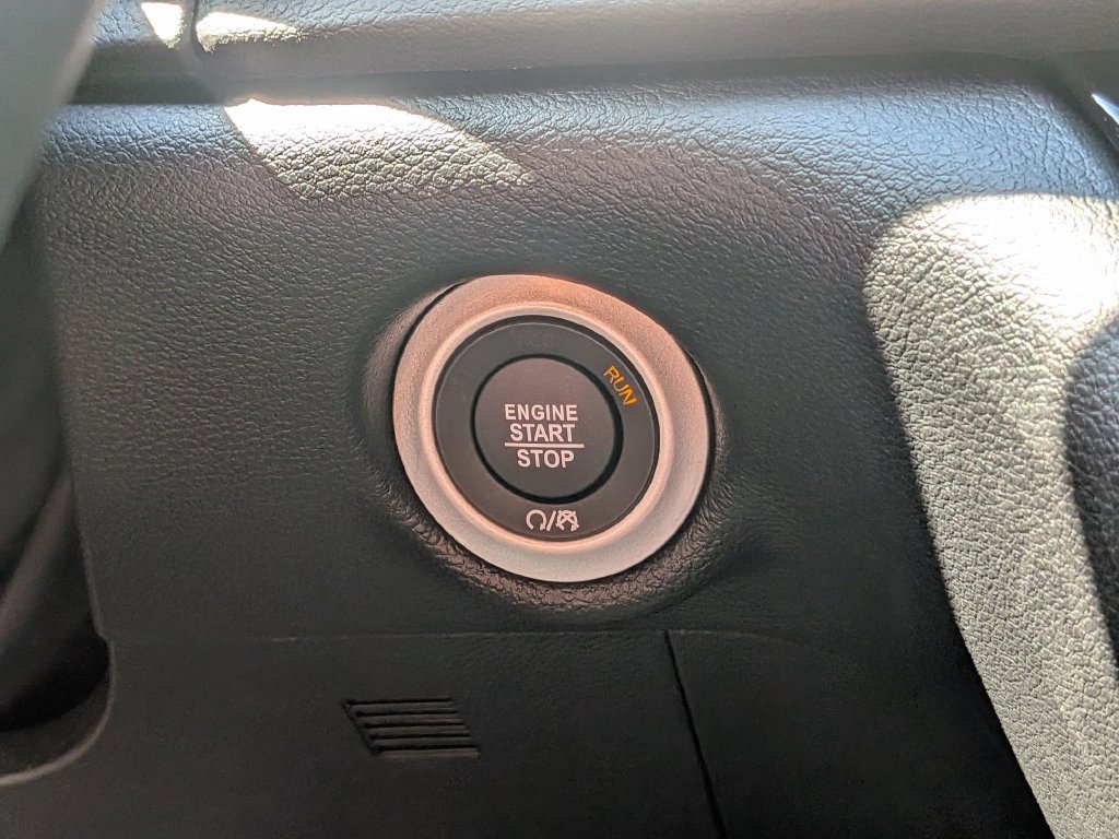 New 2027 Chrysler Pacifica LX FWD image 24