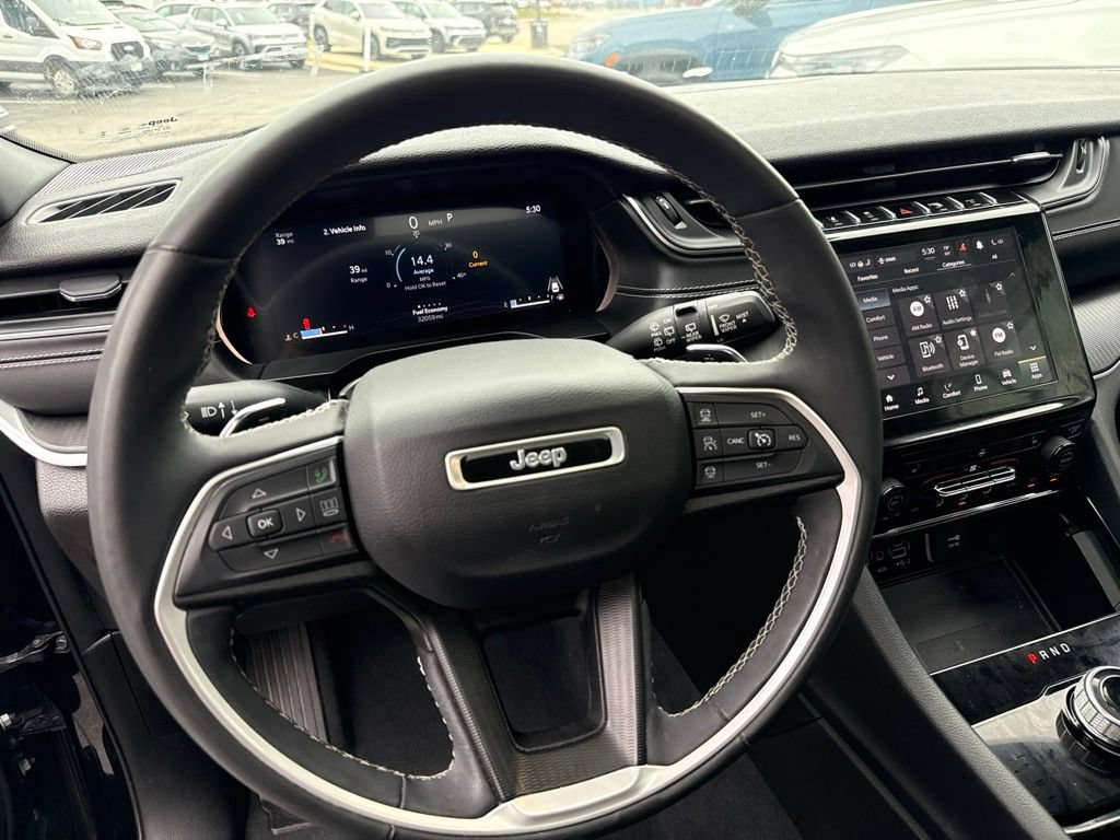 Used 2023 Jeep Grand Cherokee L Laredo AWD/4WD image 29