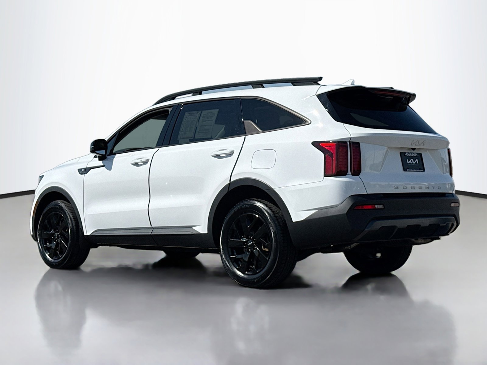 Used 2022 Kia Sorento S w/ Panoramic Sunroof Package AWD/4WD image 14