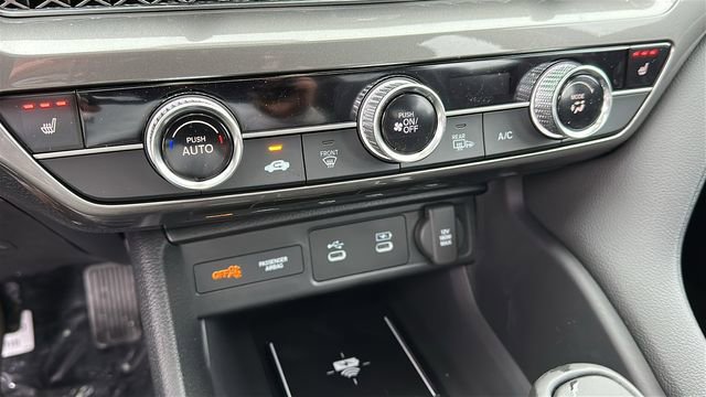 New 2026 Acura Integra Base image 17