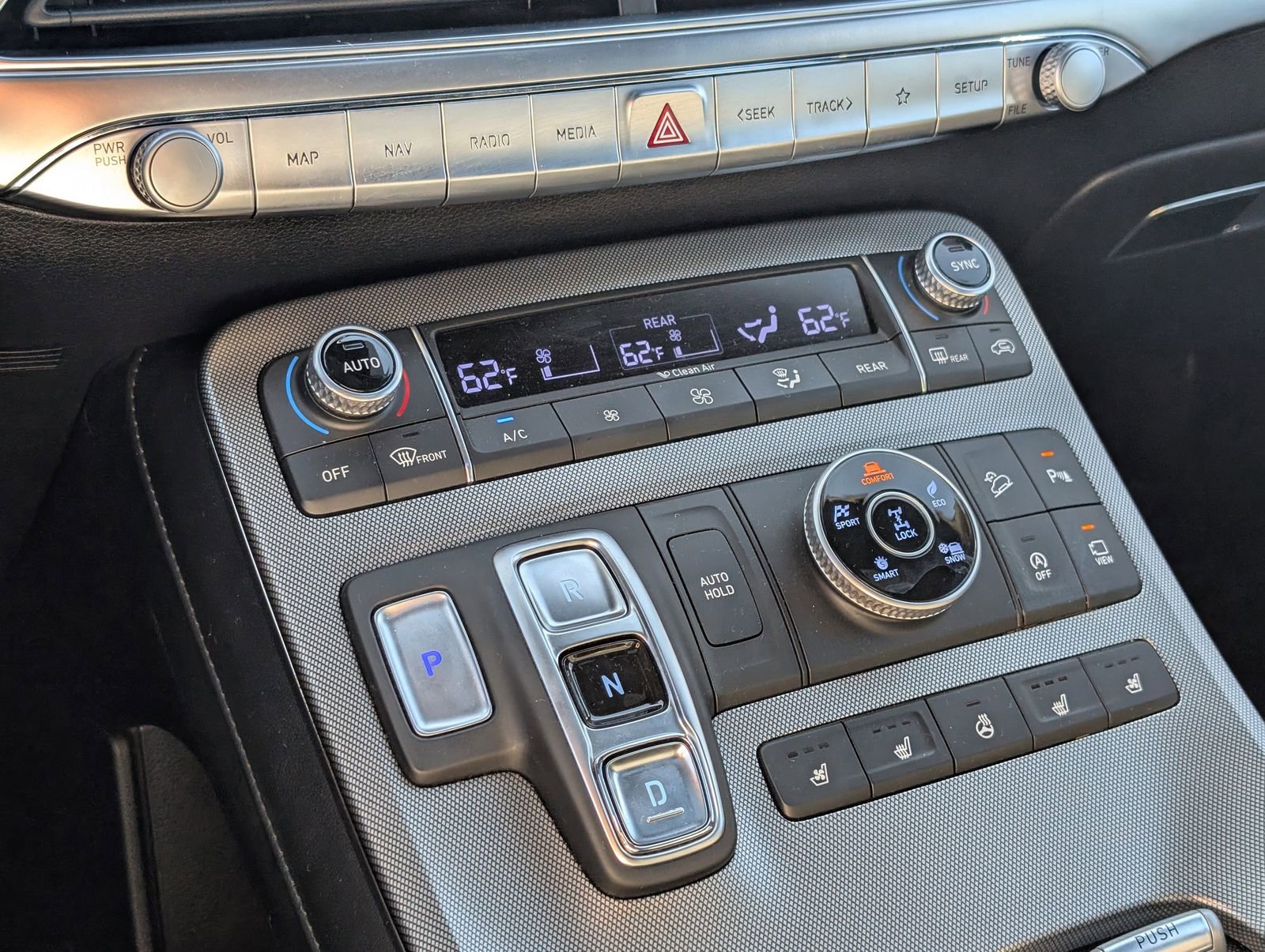 Used 2020 Hyundai Palisade Limited image 21