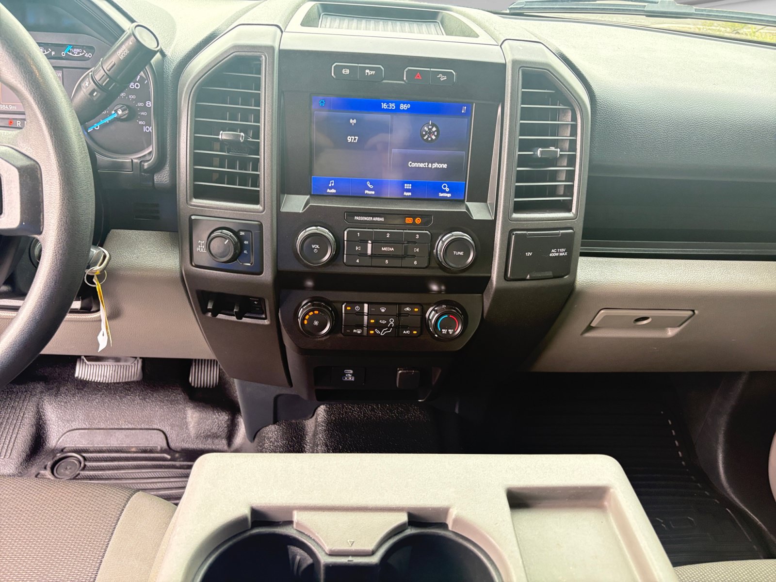 Used 2022 Ford F250 XL w/ STX Appearance Package AWD/4WD image 18