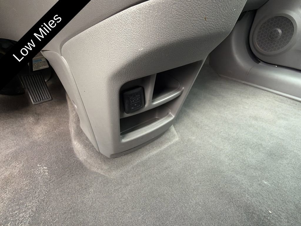 Used 2010 Honda CR-V EX image 29