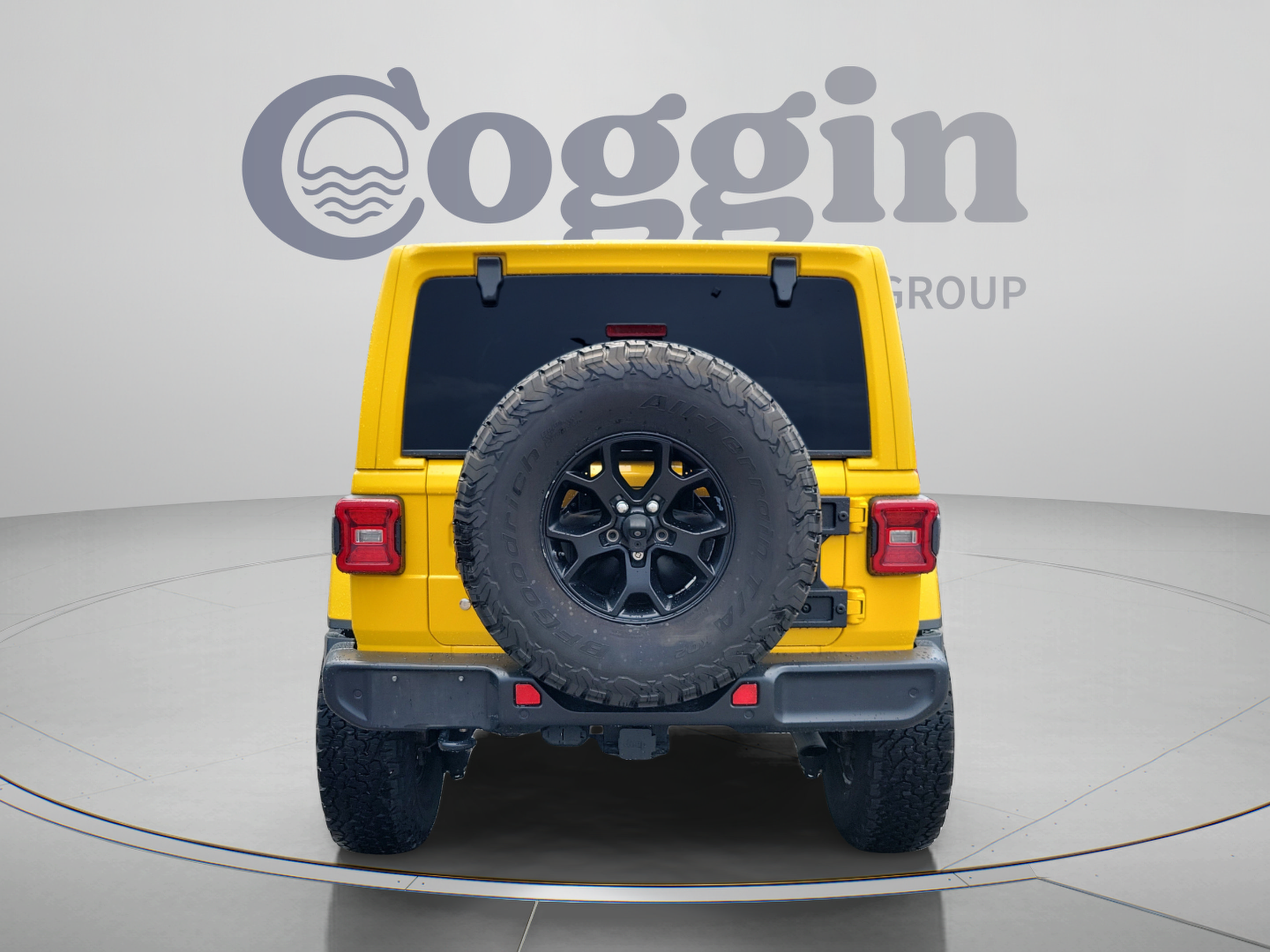 Used 2018 Jeep Wrangler Unlimited Sahara w/ Quick Order Package 24M Moab AWD/4WD image 4