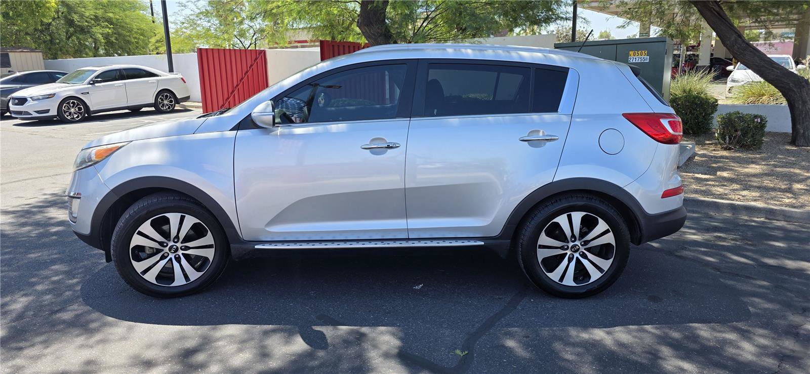 Used 2012 Kia Sportage EX w/ EX Premium Pkg FWD image 8