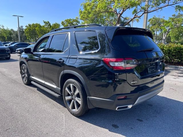 Used 2024 Honda Pilot Elite image 4