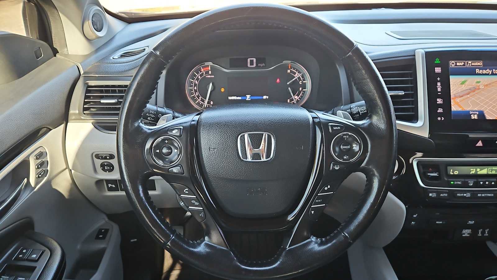 Used 2016 Honda Pilot Elite image 11
