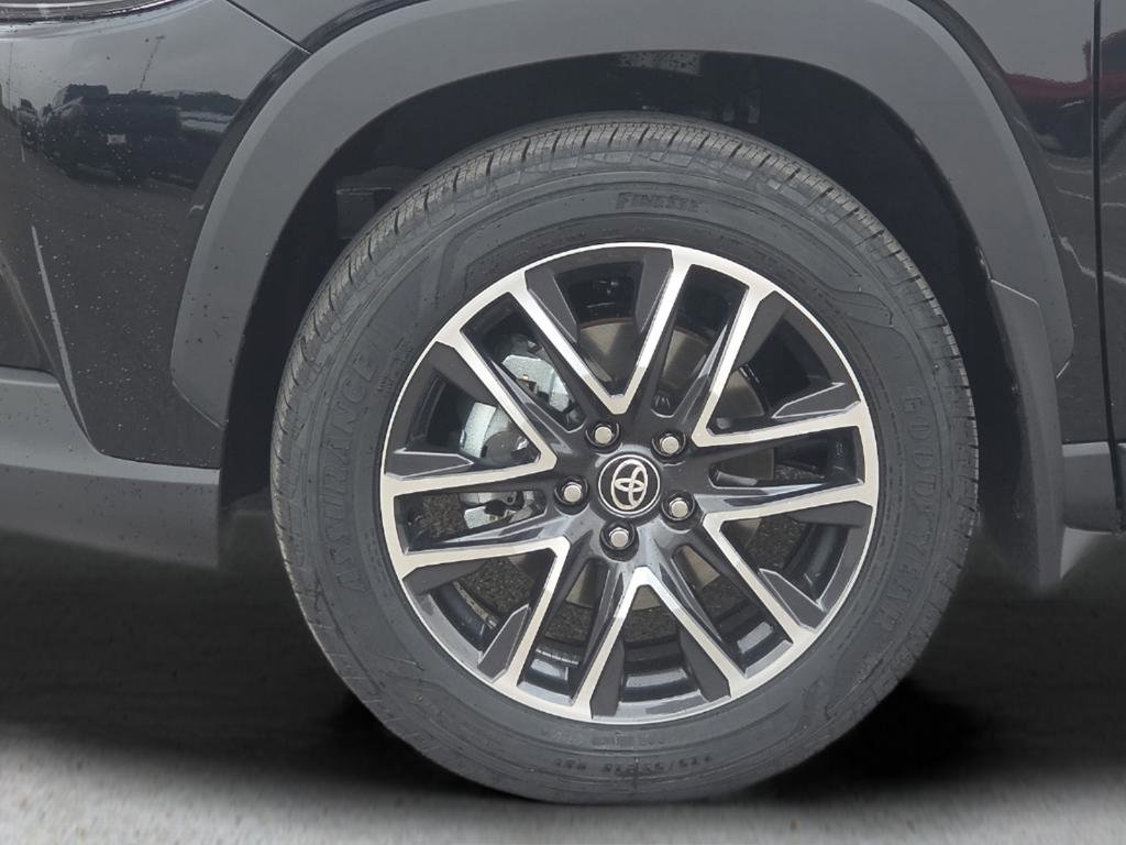 New 2026 Toyota Corolla Cross XLE image 9