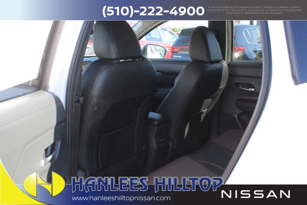 New 2025 Nissan Kicks SR FWD image 14