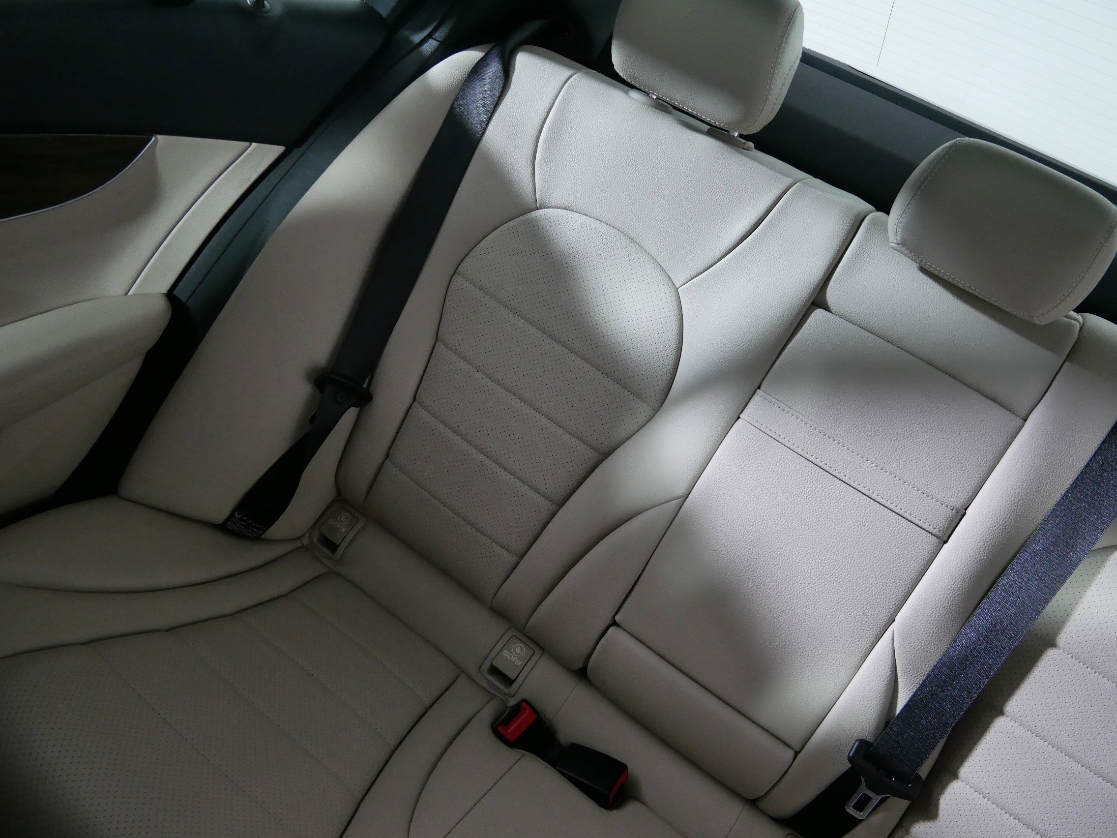 Used 2018 Mercedes-Benz C 300 4MATIC Sedan image 12