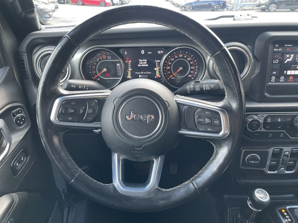 Used 2020 Jeep Wrangler Unlimited Sahara w/ Cold Weather Group AWD/4WD image 16