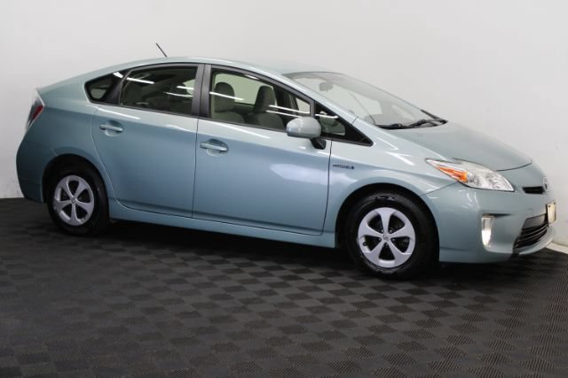 Used 2014 Toyota Prius Two FWD image 3