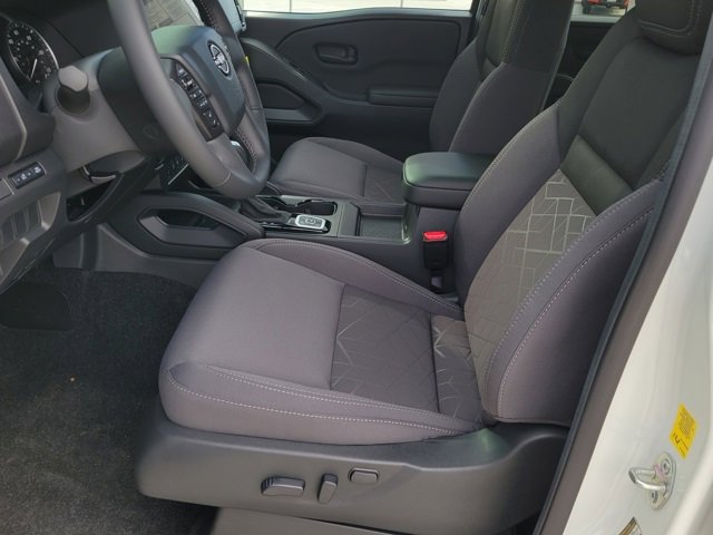 New 2026 Nissan Frontier SV w/ All-Weather Content Package image 6