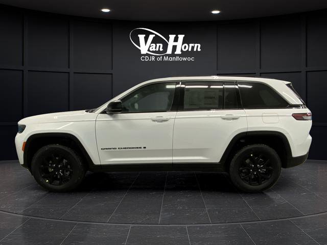 New 2026 Jeep Grand Cherokee Laredo image 13