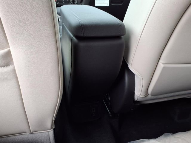 Used 2025 Buick Encore GX Sport Touring w/ Comfort Package image 18