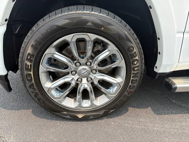 Used 2022 RAM 1500 Laramie w/ Sport Appearance Package AWD/4WD image 36