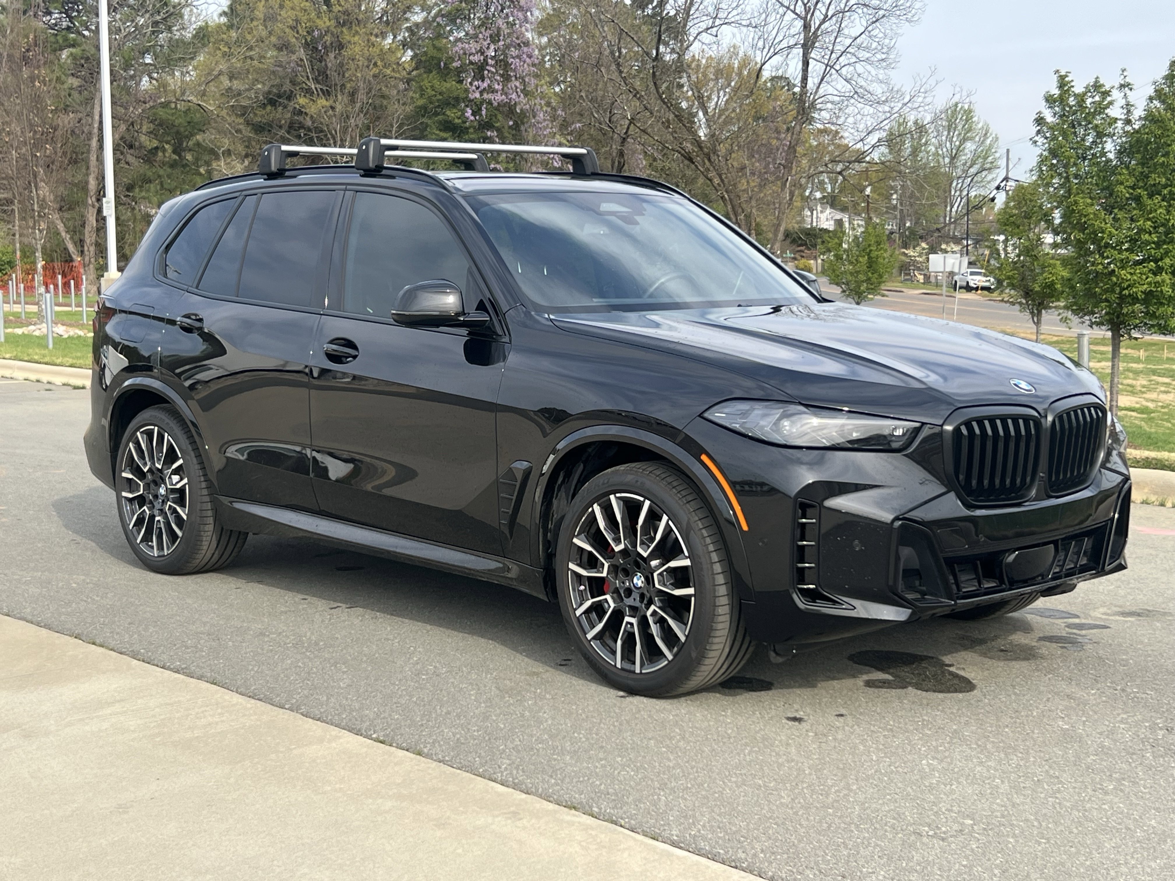 Used 2024 BMW X5 xDrive40i w/ M Sport Package