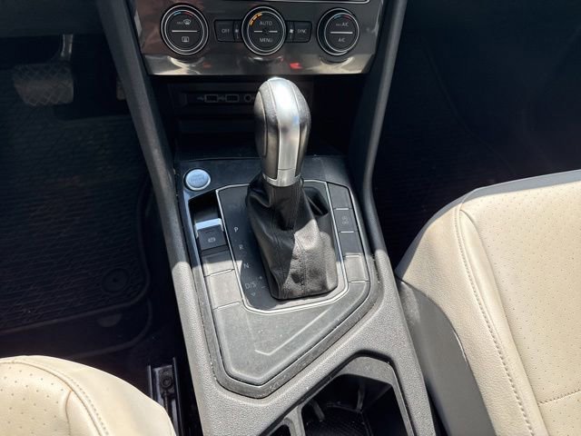 Used 2018 Volkswagen Tiguan SEL FWD image 59