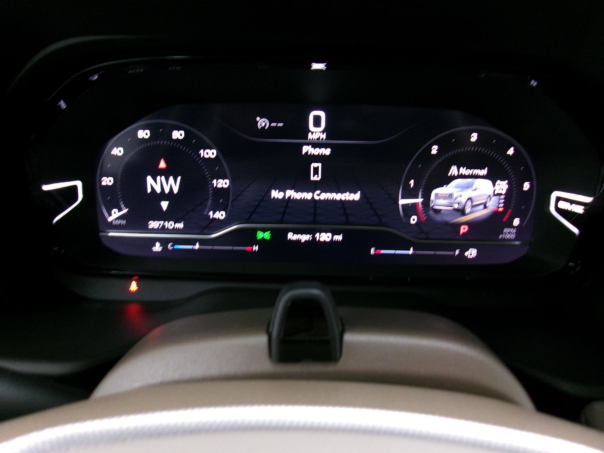 Certified 2024 GMC Yukon Denali w/ Advanced Technology Package image 8