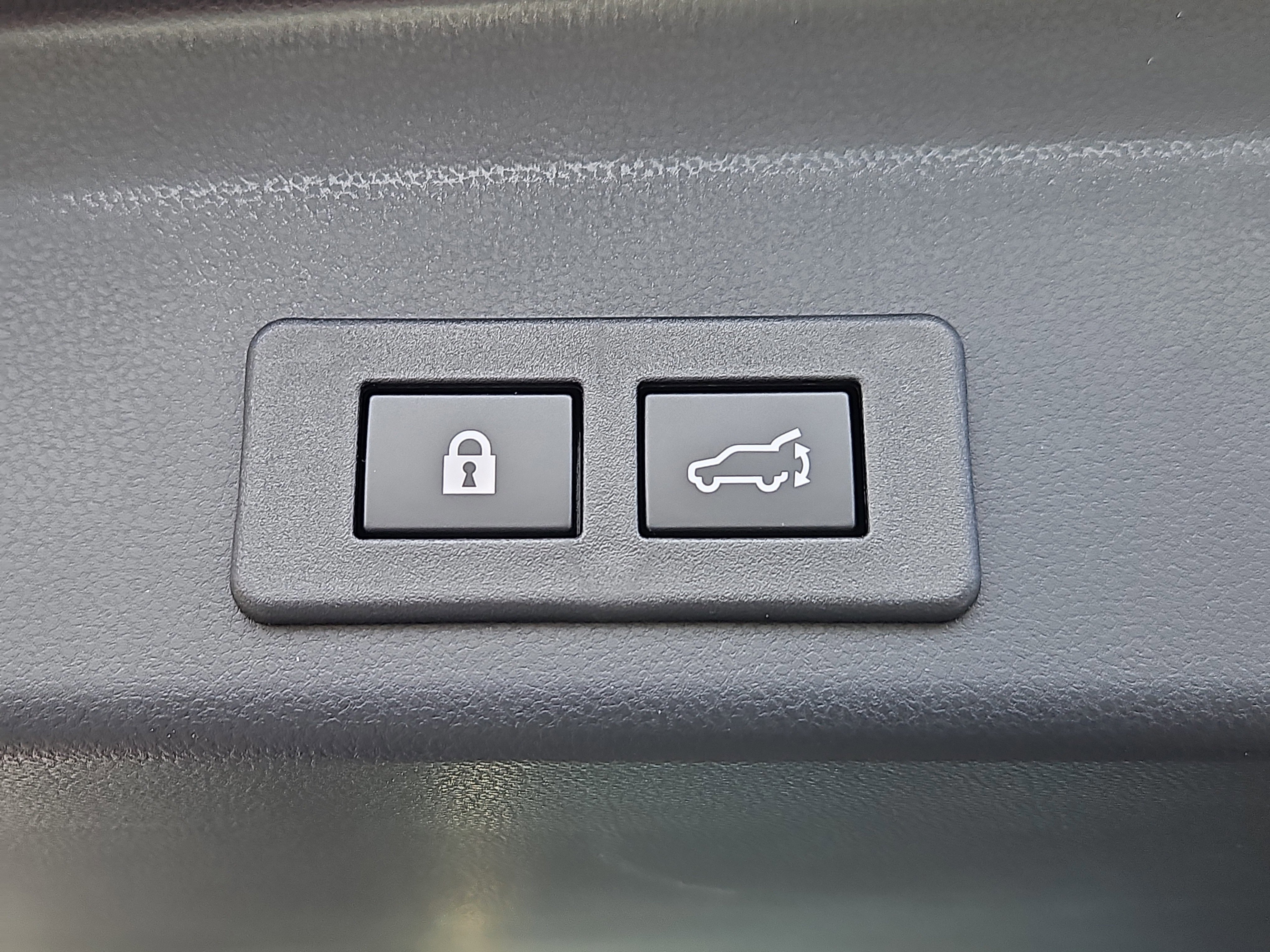 New 2025 Subaru Ascent Touring image 18