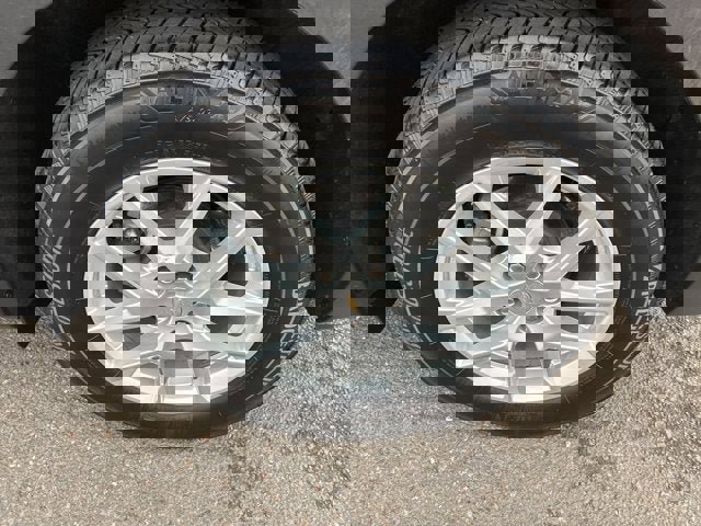 Used 2023 Chevrolet Equinox LT image 8