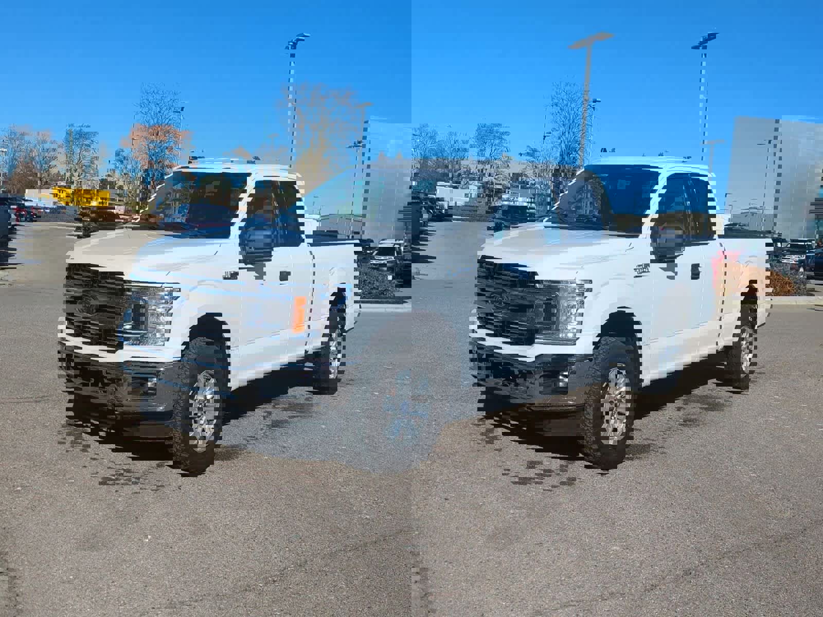 Used 2020 Ford F150 XLT w/ Trailer Tow Package image 4