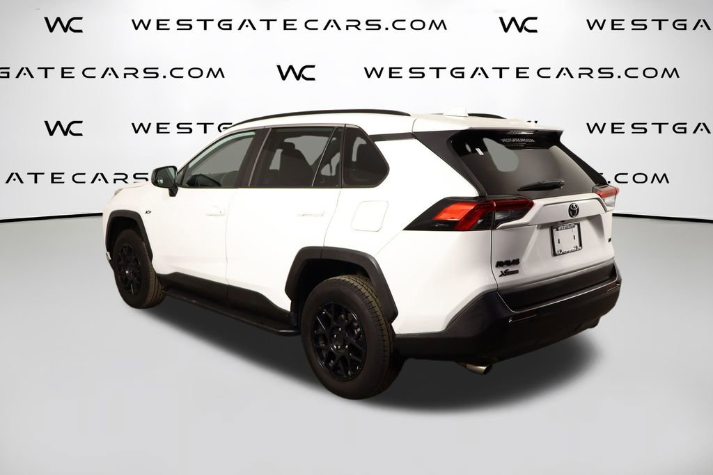 Used 2021 Toyota RAV4 LE FWD image 44
