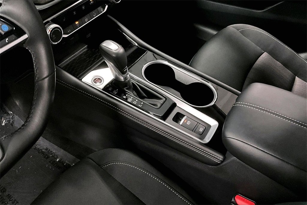 Certified 2024 Nissan Altima 2.5 SV w/ SV Premium Package image 17