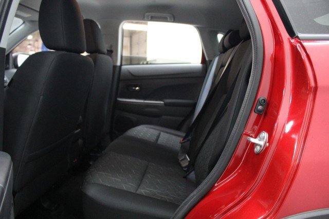 New 2026 Mitsubishi Outlander Sport LE AWD/4WD image 24
