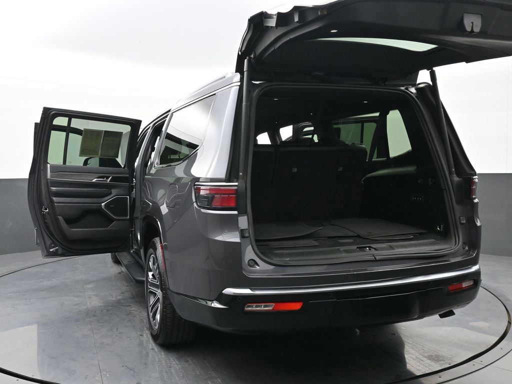 Used 2024 Jeep Wagoneer L Series II w/ Flexible Seating Group image 51