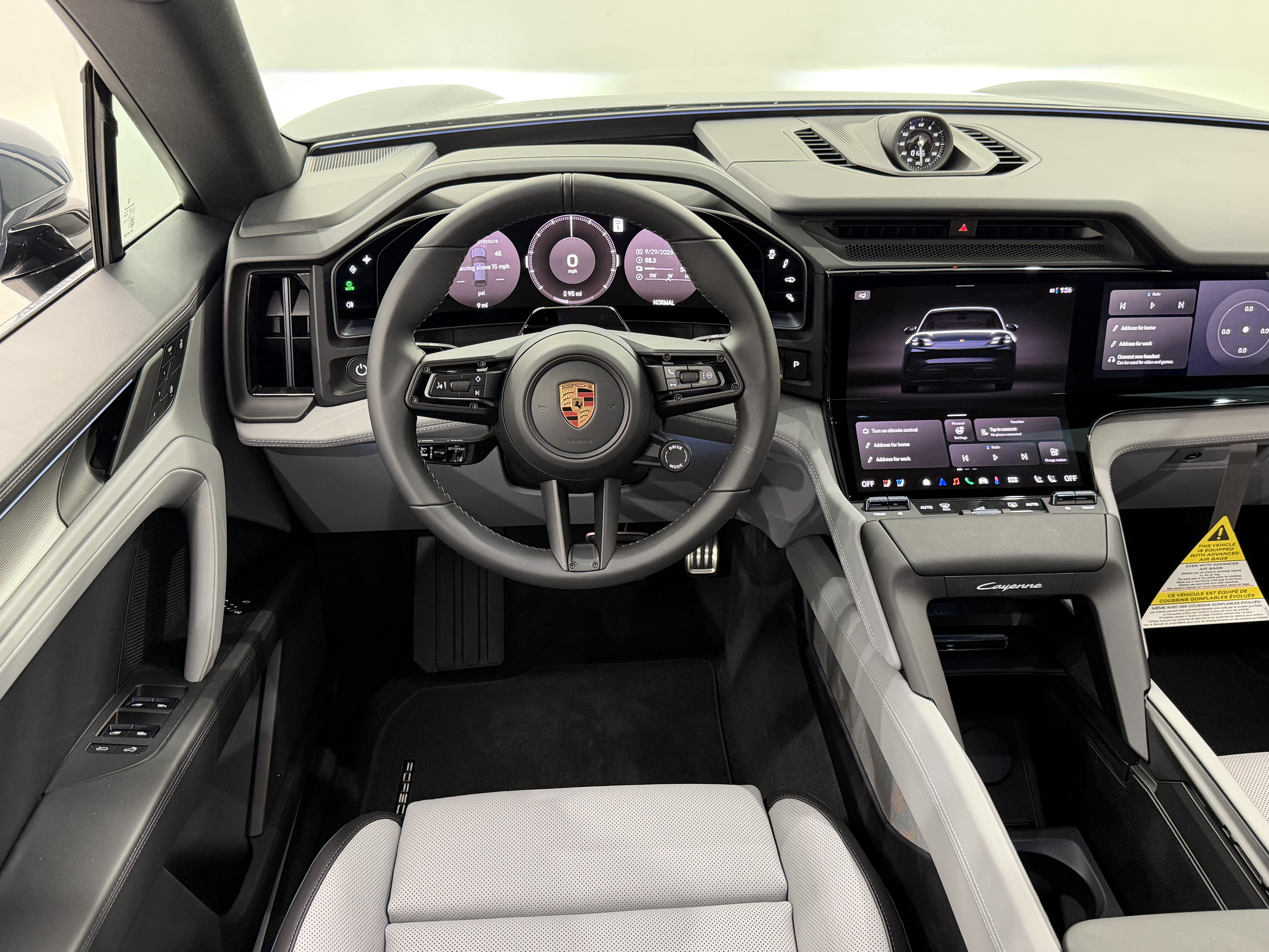 New 2026 Porsche Cayenne Electric AWD/4WD image 25