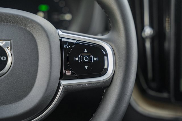 New 2026 Volvo XC60 T8 Plus w/ Protection Package Premier image 28