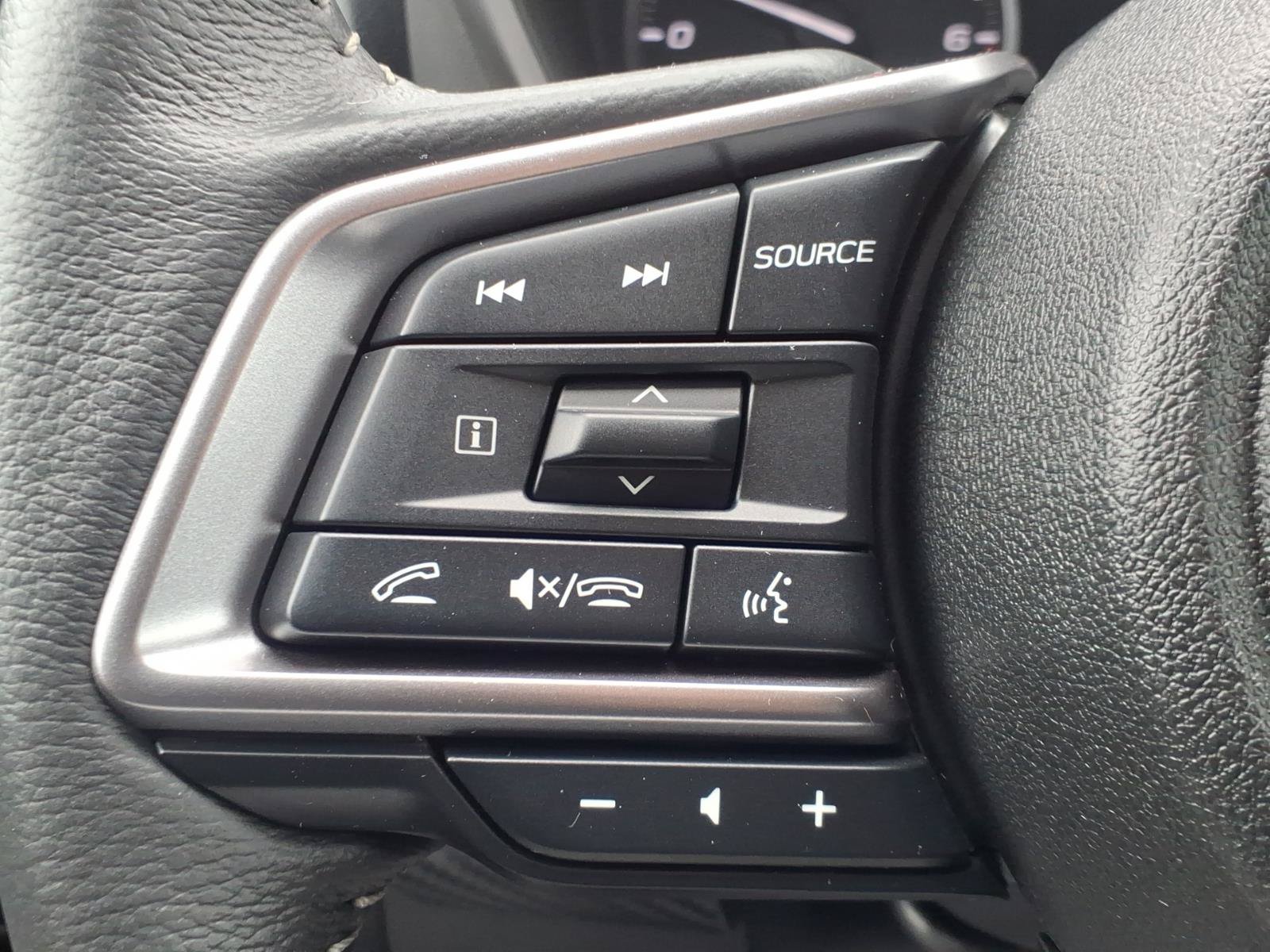 Certified 2025 Subaru Ascent Premium AWD/4WD image 19