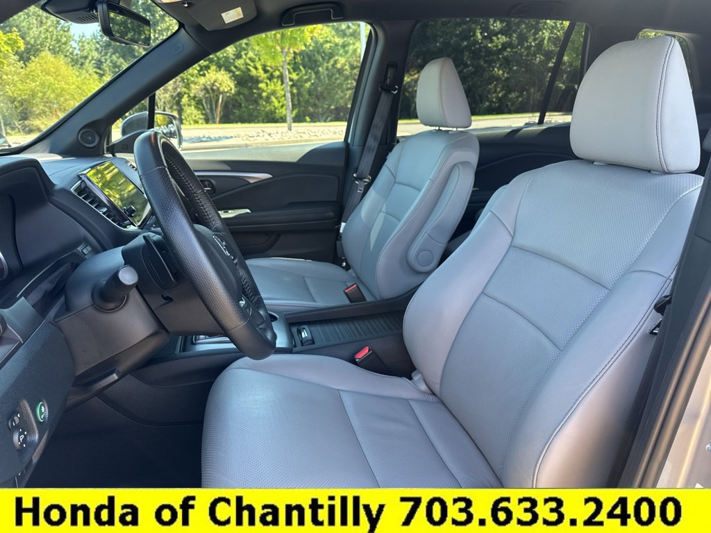 Certified 2023 Honda Passport EX-L image 29