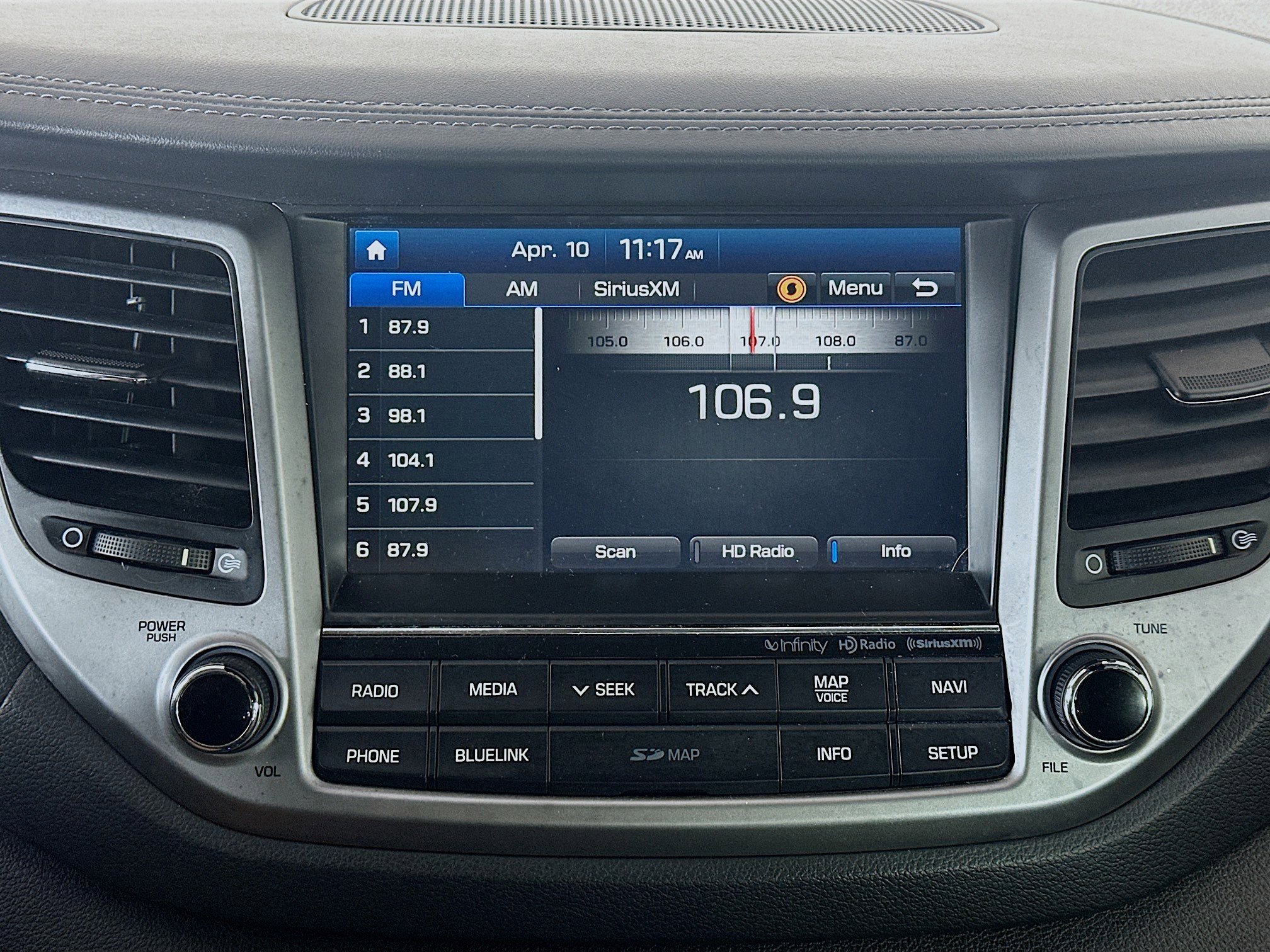 Used 2017 Hyundai Tucson Limited w/ Limited Ultimate Package 03 image 21