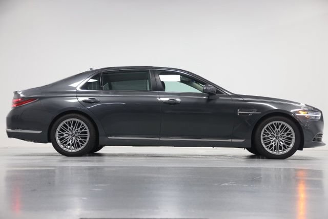 Used 2021 Genesis G90 3.3T Premium RWD image 18