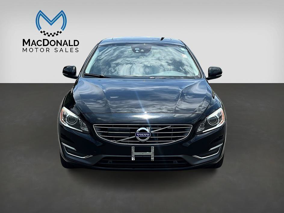 Used 2016 Volvo S60 T5 Inscription Platinum FWD image 3