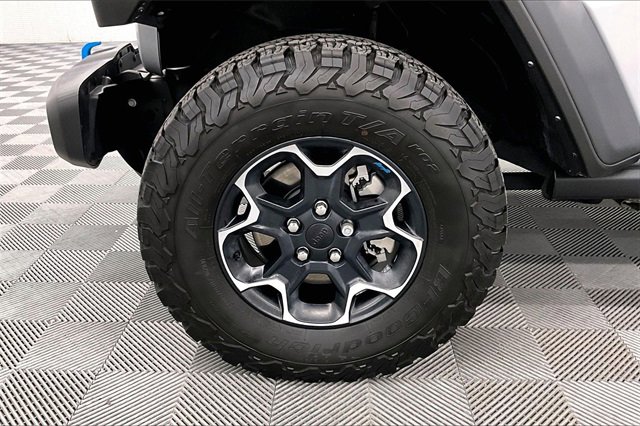 Used 2022 Jeep Wrangler Unlimited Rubicon 4xe w/ Cold Weather Group image 9