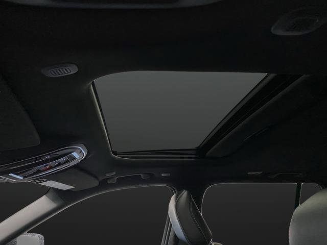 New 2026 Jeep Grand Cherokee Altitude image 7