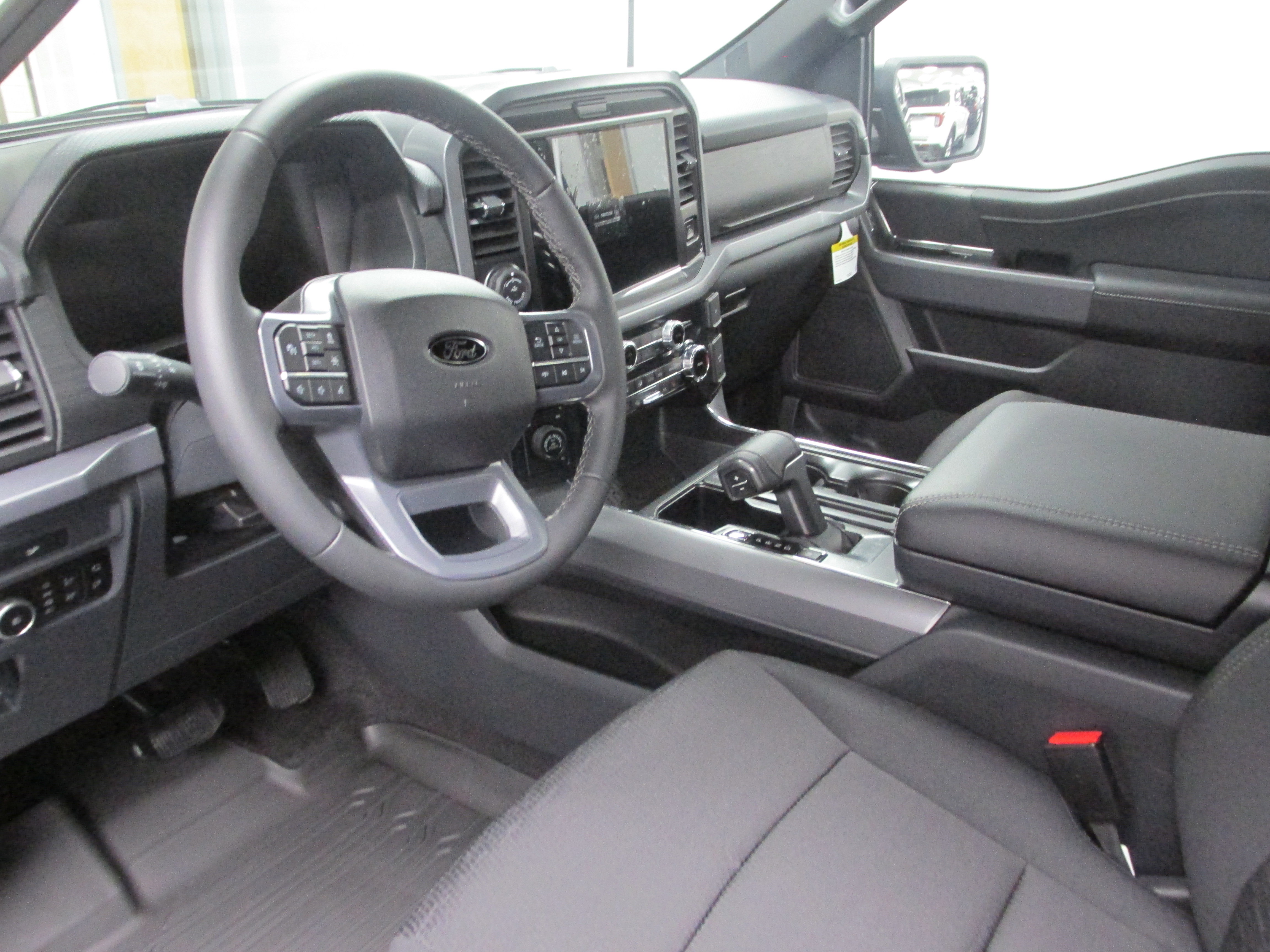 New 2026 Ford F150 XLT w/ Equipment Group 302A MID image 25