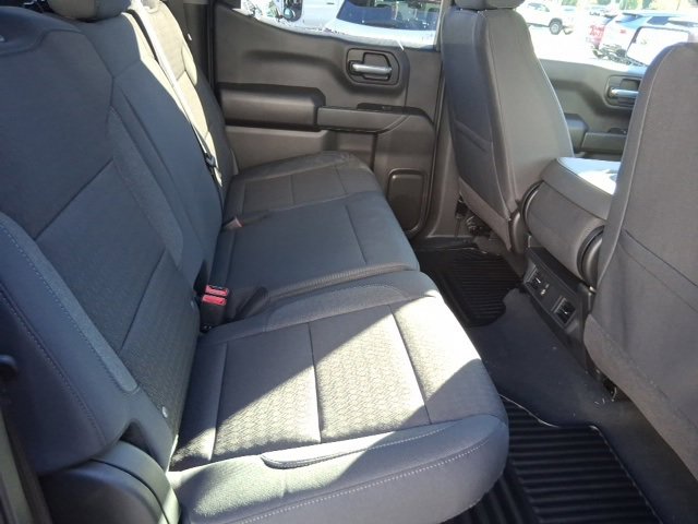 New 2026 Chevrolet Silverado 1500 Custom Trail Boss w/ Dark Appearance Package image 24